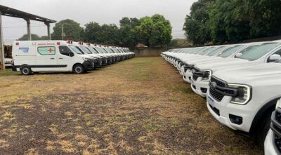 Imagem da notícia Alcinópolis, Camapuã, Chapadão do Sul e mais 37 municípios recebem ambulâncias e camionetes para reforçar saúde pública